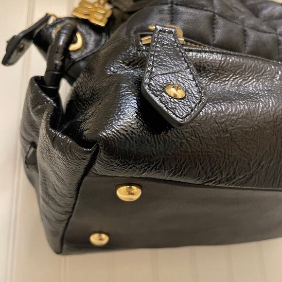 BCBGMAZARIA Quilted Shoulder Bag | Black Leather Patent Trim, Gold Chain Y2K - Picture 3 of 11